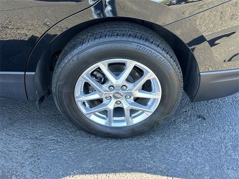 Used 2022 Chevrolet Equinox LT image 25