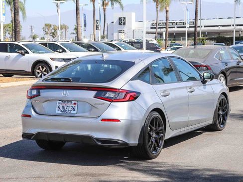 Used 2024 Honda Civic Sport image 11