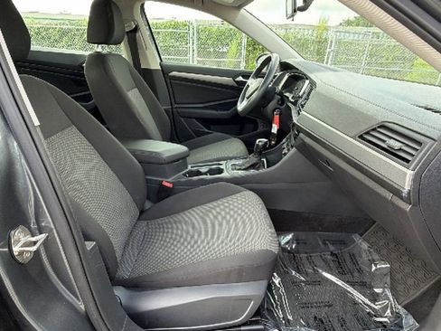 Used 2021 Volkswagen Jetta S FWD image 39