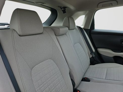 Used 2023 Honda HR-V LX image 39