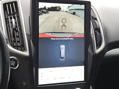 Used 2022 Ford Edge SEL AWD/4WD image 18