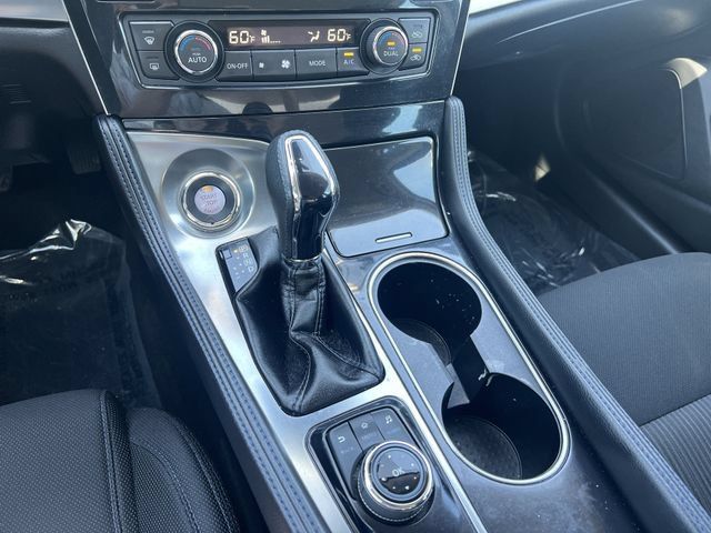 Used 2020 Nissan Maxima 3.5 S w/ Floor Mat Group FWD image 24