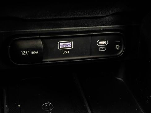 Used 2024 Kia Telluride S w/ S Sunroof Package FWD image 29