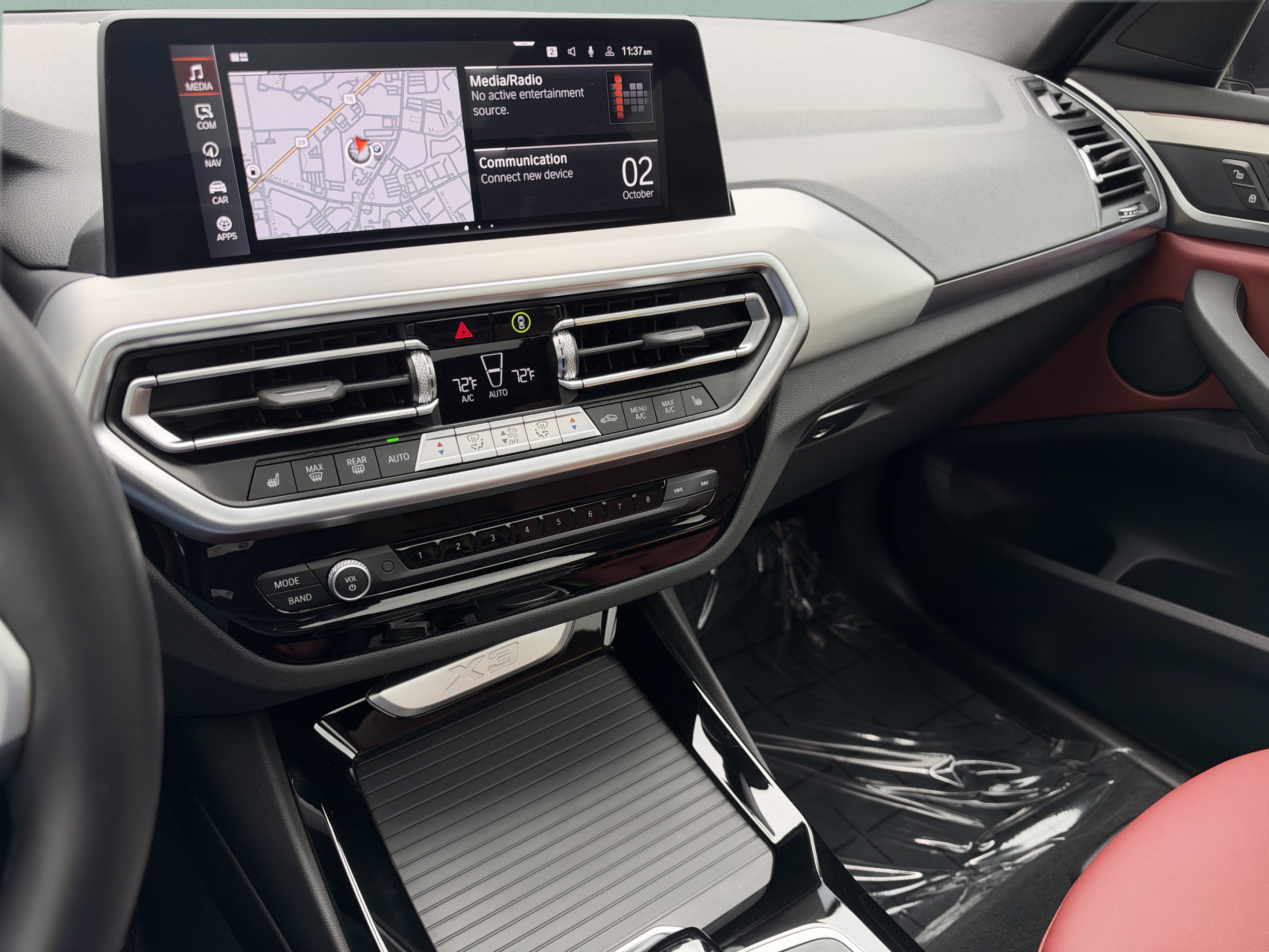 Used 2024 BMW X3 sDrive30i w/ M Sport Package RWD image 11