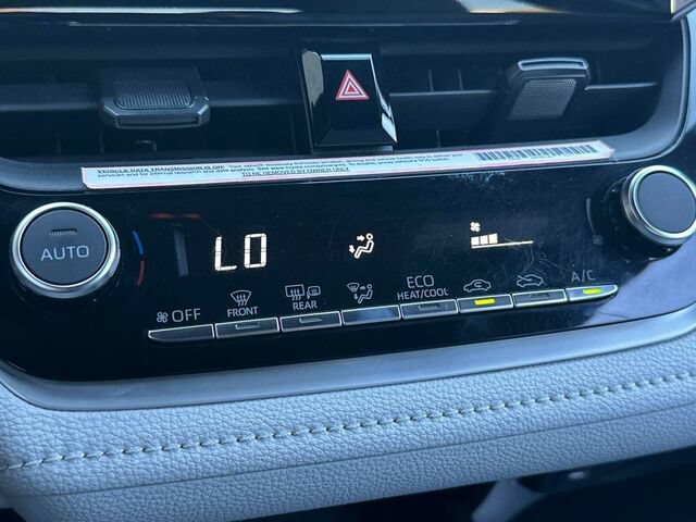 Used 2024 Toyota Corolla SE FWD image 23