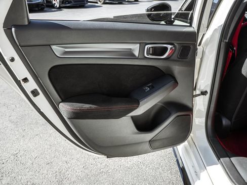 Used 2023 Honda Civic Type R image 28