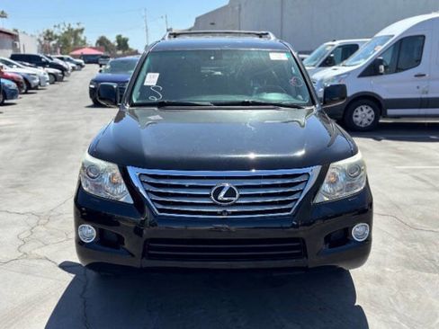 Used 2011 Lexus LX 570 4WD w/ Luxury Pkg image 7