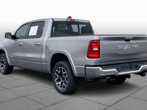 Used 2025 RAM 1500 Laramie image 12