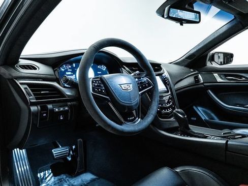 Used 2018 Cadillac CTS V w/ Carbon Fiber Package RWD image 23