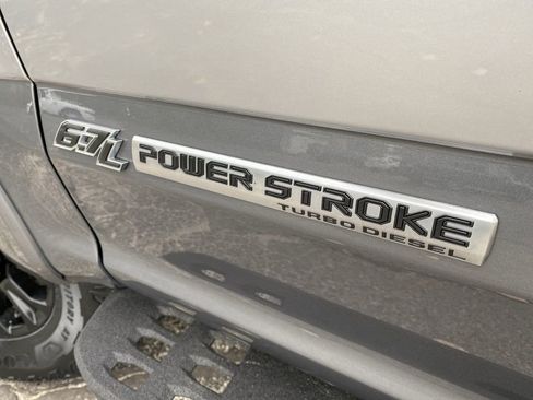 Certified 2022 Ford F350 Lariat w/ Tremor Off-Road Package image 50