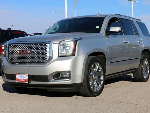 Used 2017 GMC Yukon Denali w/ Open Road Package image 1