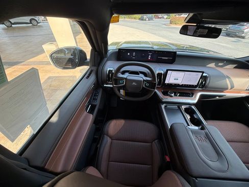 New 2027 Ford Expedition King Ranch AWD/4WD image 11