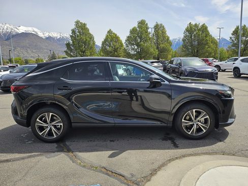 Used 2023 Lexus RX 350h w/ Cold Area Package AWD/4WD image 4