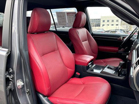 Used 2022 Lexus GX 460 Premium w/ Premium Plus Package image 7