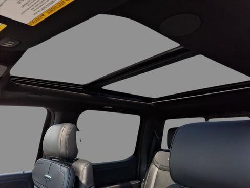 New 2026 Ford F350 Platinum image 19