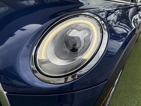 Used 2016 MINI Cooper 4-Door Hardtop FWD image 10