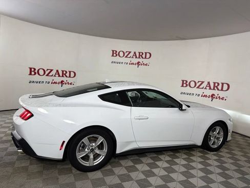 Certified 2024 Ford Mustang Coupe RWD image 9