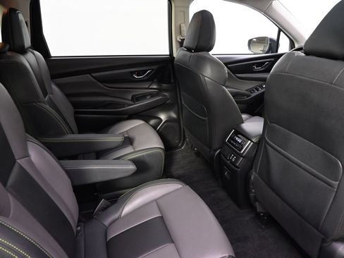Used 2024 Subaru Ascent Onyx Edition AWD/4WD image 17