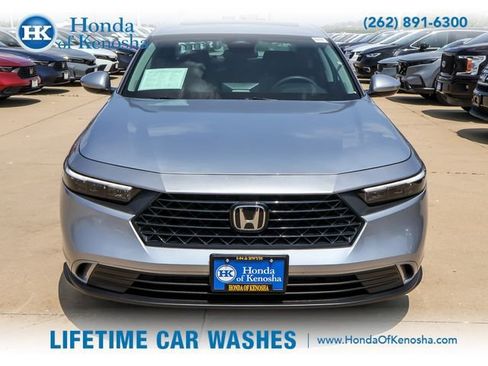 Used 2024 Honda Accord EX image 8