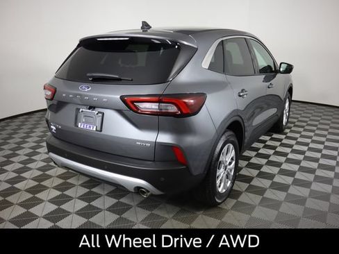 Certified 2023 Ford Escape Active w/ Tech Pack #2 AWD/4WD image 4