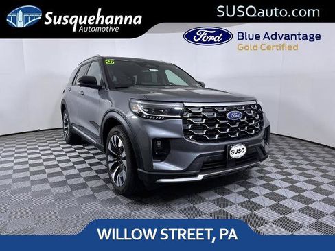 Certified 2025 Ford Explorer Platinum w/ LUX Leather Package AWD/4WD image 1