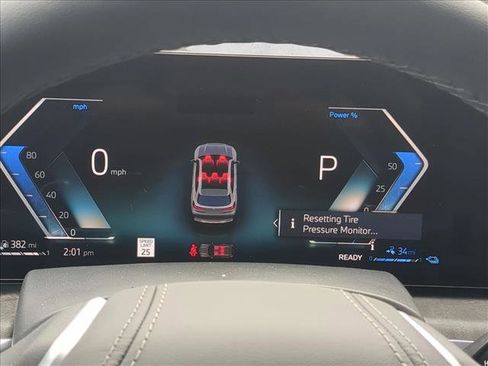 New 2026 BMW X5 xDrive50e image 11