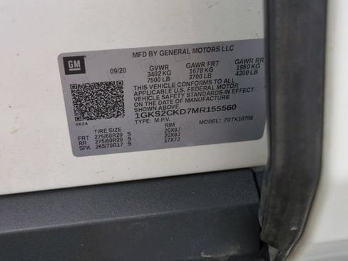 Certified 2021 GMC Yukon AT4 w/ Rear Media and Nav Package AWD/4WD image 35
