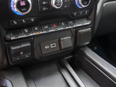 Used 2021 GMC Sierra 1500 AT4 w/ AT4 Preferred Package image 20