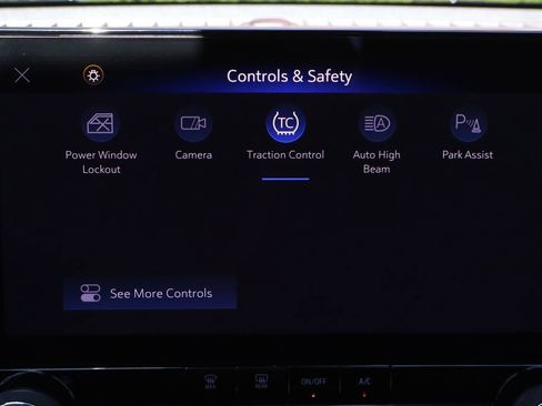 Used 2025 Chevrolet Colorado W/T w/ WT Custom Package RWD image 32