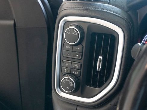 Used 2021 Chevrolet Silverado 1500 RST AWD/4WD image 24