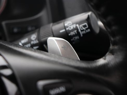 Used 2016 Honda Pilot Touring image 43