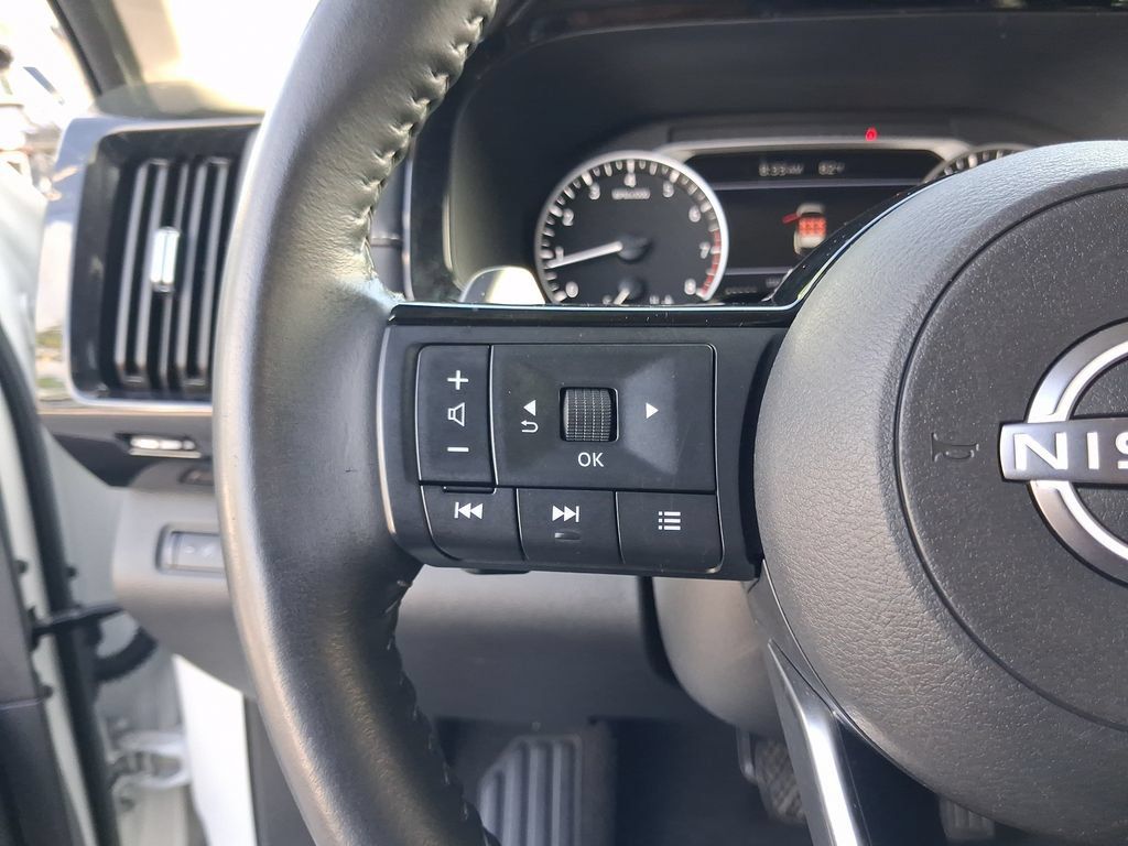 Certified 2023 Nissan Pathfinder SV FWD image 24