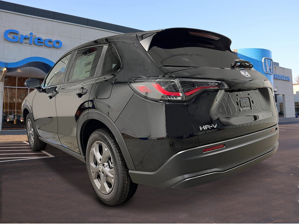 New 2027 Honda HR-V LX image 3