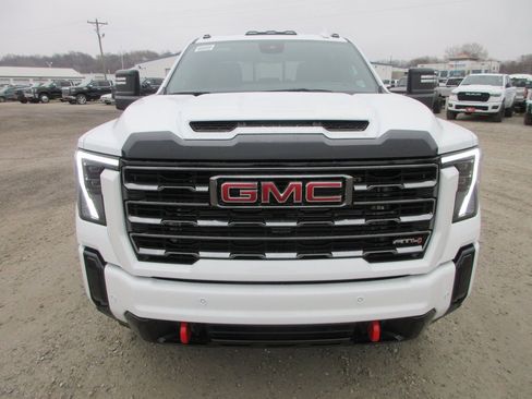New 2026 GMC Sierra 3500 AT4 image 12