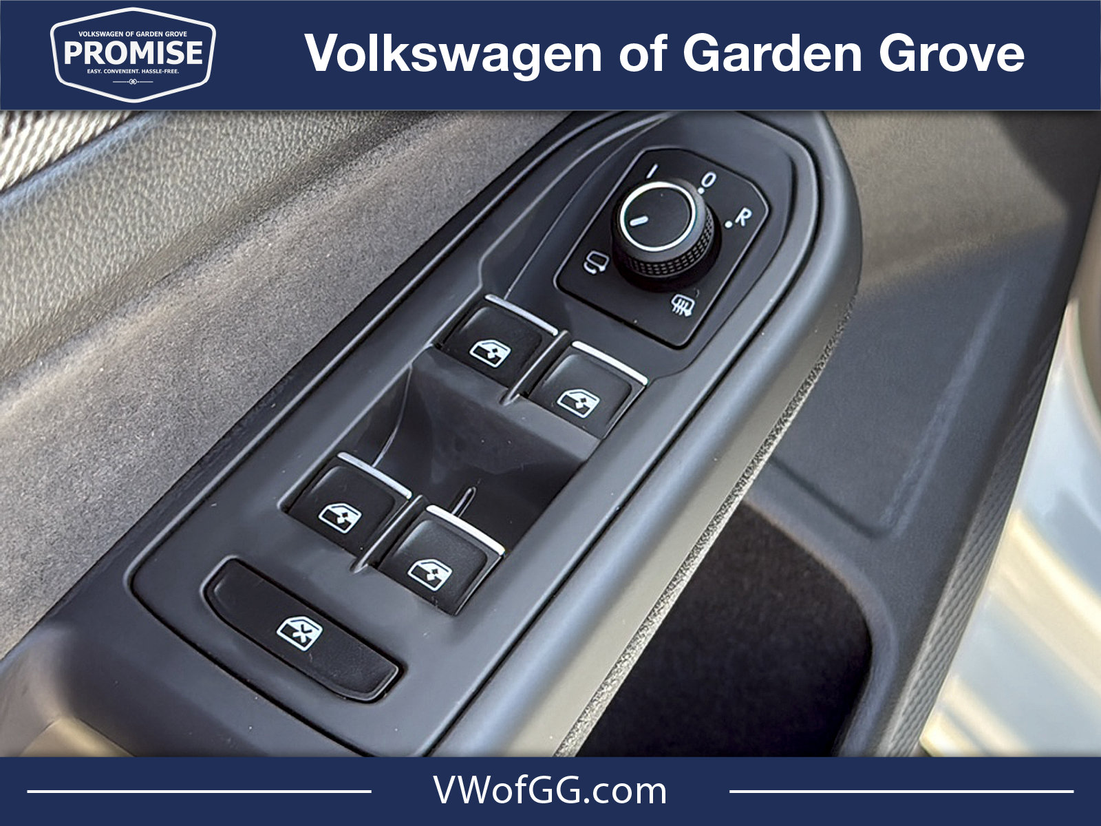 New 2026 Volkswagen GTI SE FWD image 13