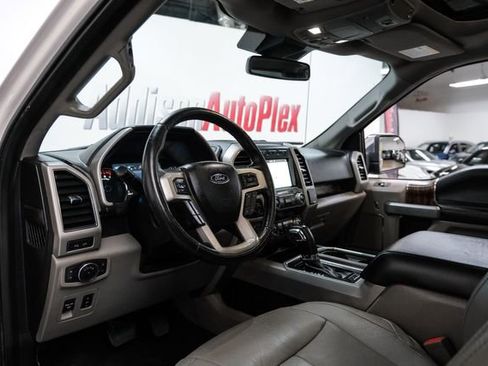 Used 2019 Ford F150 Lariat w/ Equipment Group 502A Luxury image 3