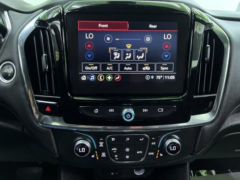 Used 2023 Chevrolet Traverse LT AWD/4WD image 23