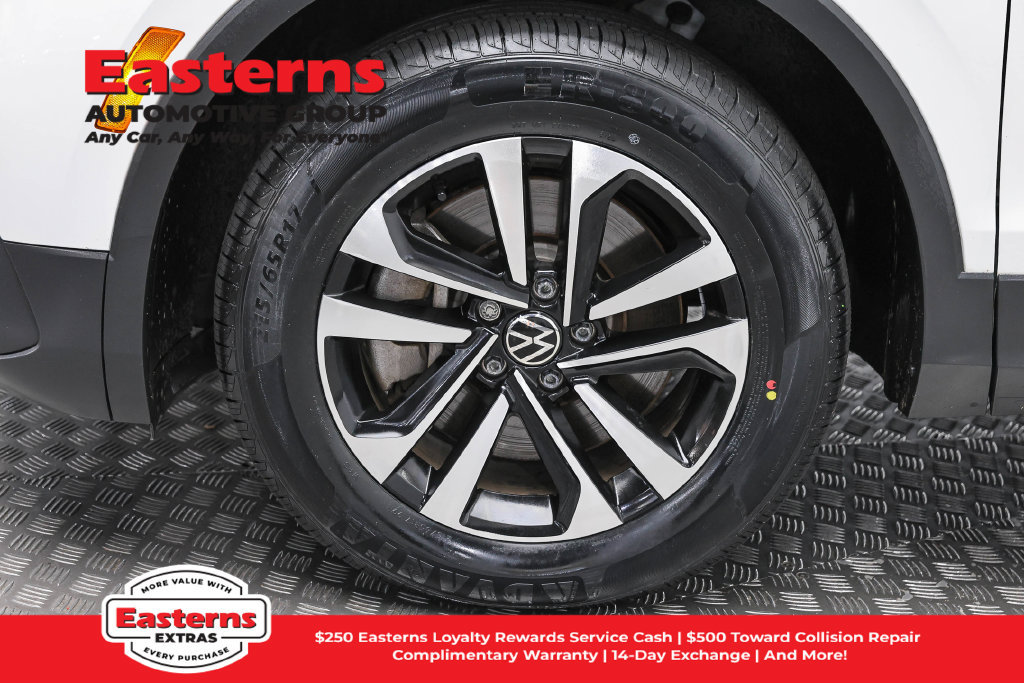 Used 2024 Volkswagen Tiguan S AWD/4WD image 32