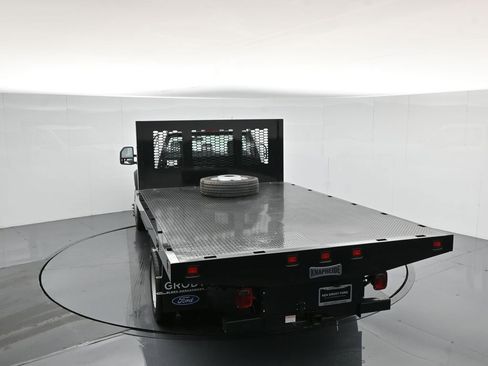 New 2025 Ford F450 XL w/ XL Chrome Package image 36