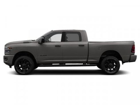 Used 2026 RAM 2500 Big Horn AWD/4WD image 4