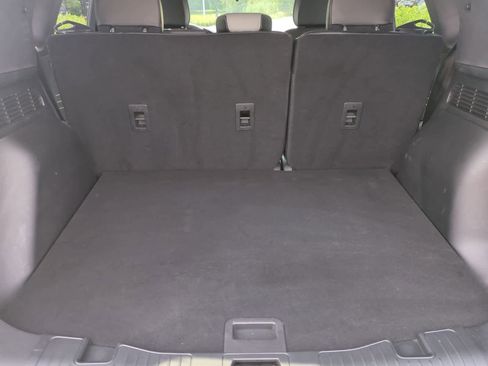 Used 2024 Ford Escape SE image 33