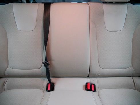 Used 2021 Buick Encore GX Preferred image 28