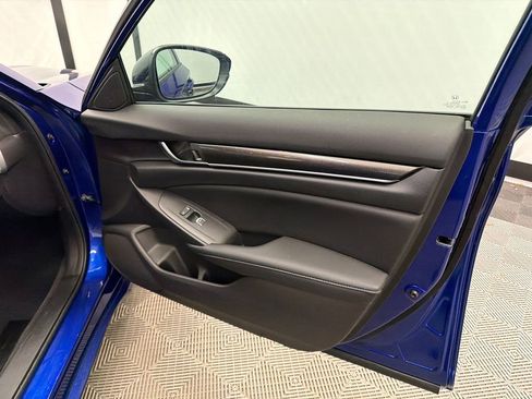 Used 2022 Honda Accord Sport image 15