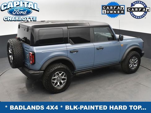 Used 2025 Ford Bronco Badlands image 28