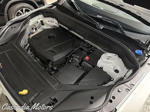 Used 2016 Volvo XC90 T6 AWD/4WD image 38