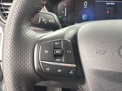 Used 2023 Ford Escape ST-Line image 22