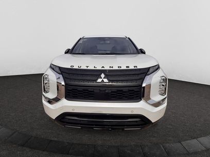 Used 2023 Mitsubishi Outlander SE Black Edition