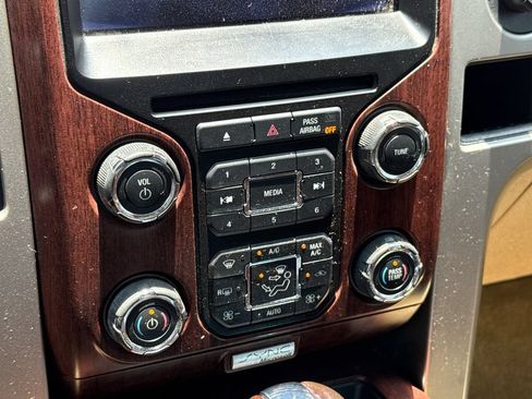 Used 2013 Ford F150 King Ranch w/ King Ranch Luxury Pkg AWD/4WD image 25