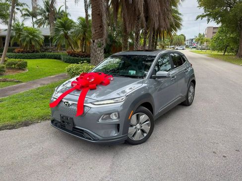 Used 2021 Hyundai Kona Ultimate w/ Cargo Package image 4
