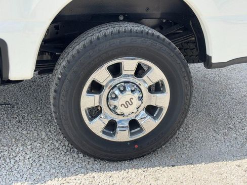 New 2026 Ford F350 King Ranch w/ Chrome Package AWD/4WD image 11